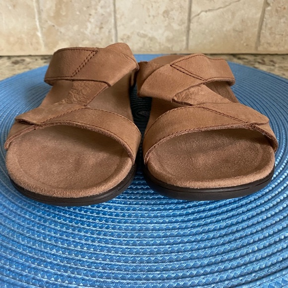 NWOT Merrell Slip-On Carob Tan Camel Leather Suede NEVER worn Sandals 6 - Picture 10 of 16